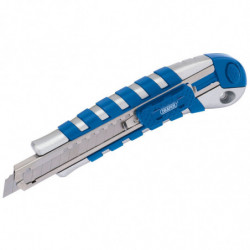 Cutter con cuchilla 9mm...